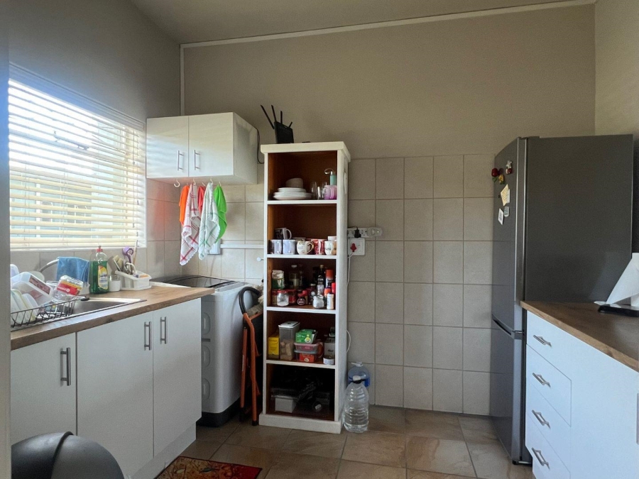 To Let 1 Bedroom Property for Rent in South End Eastern Cape